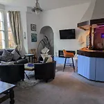 The Kenton Hotel
