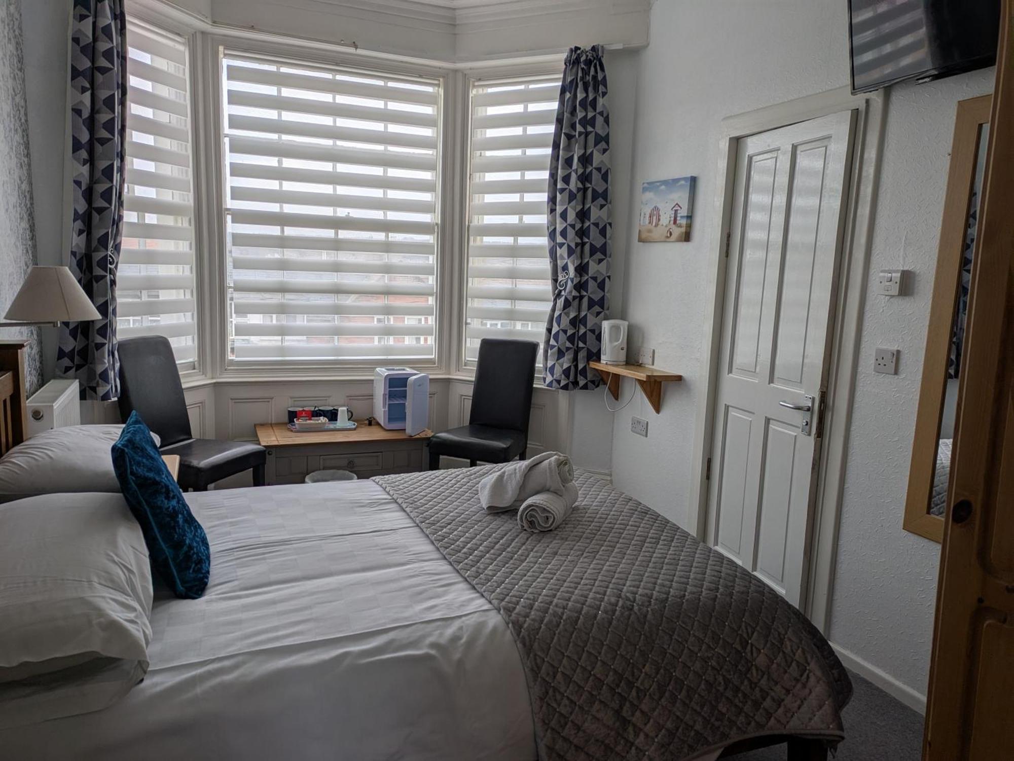 The Kenton 4*